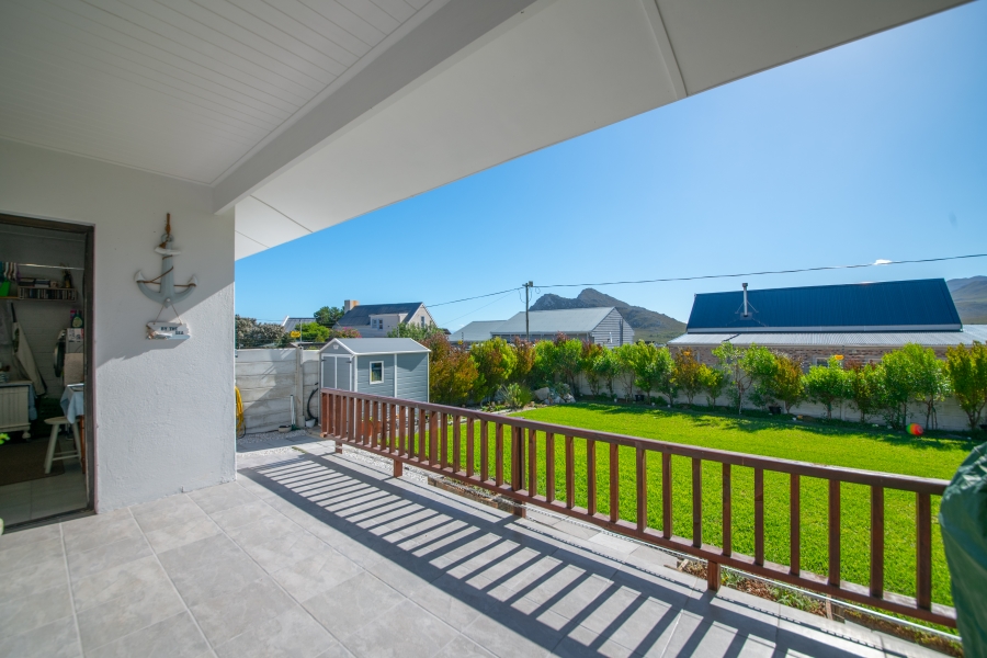 2 Bedroom Property for Sale in Pringle Bay Western Cape